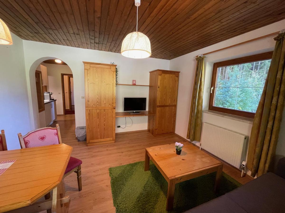 Bed and Breakfast Garni Baerenwirt Лойташ Екстер'єр фото