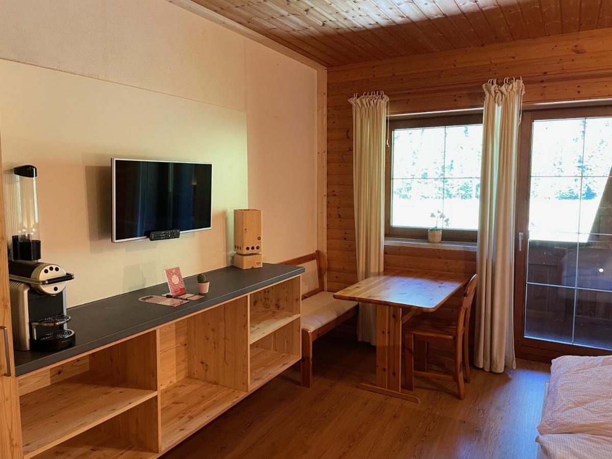 Bed and Breakfast Garni Baerenwirt Лойташ Екстер'єр фото