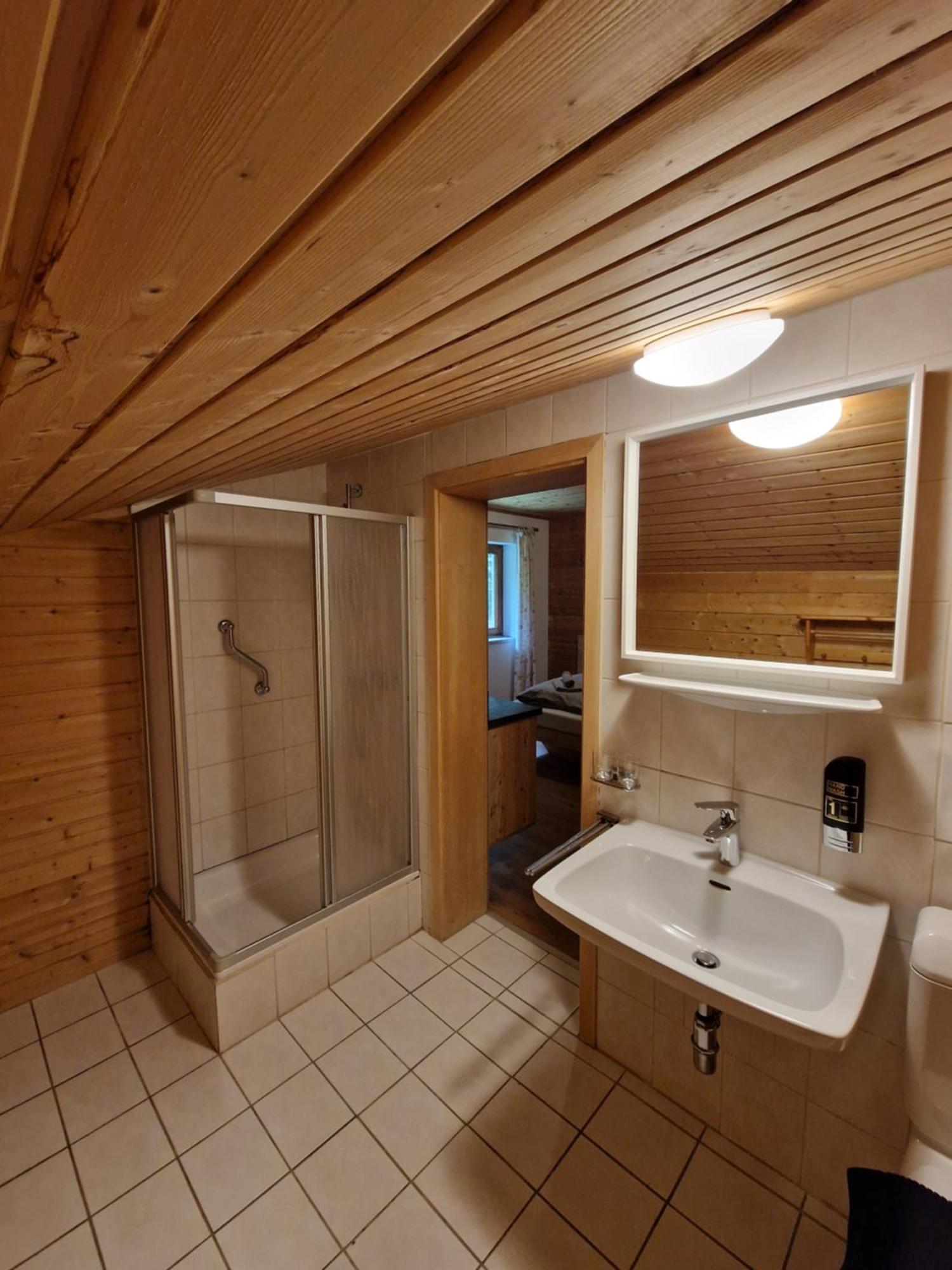Bed and Breakfast Garni Baerenwirt Лойташ Екстер'єр фото