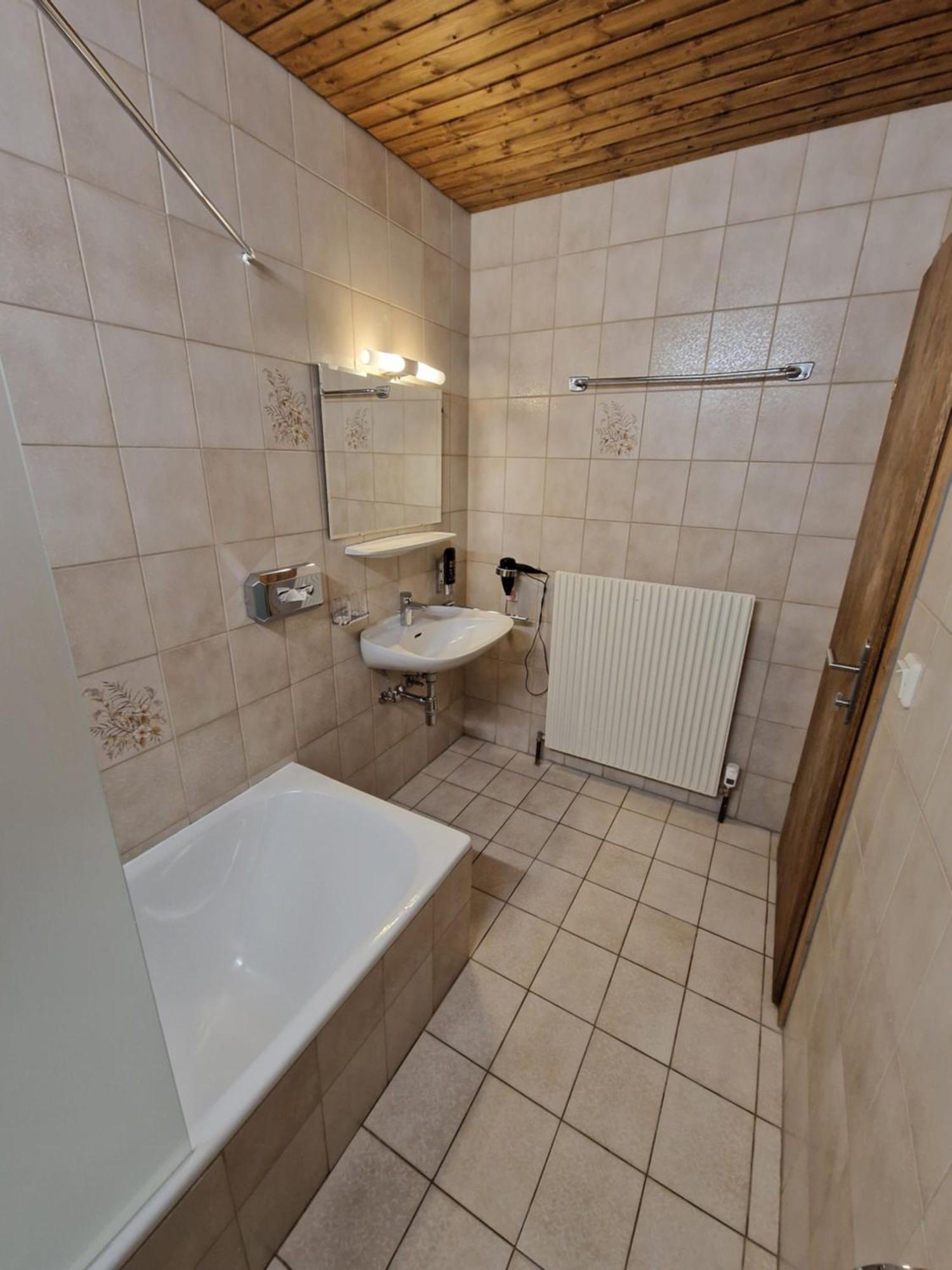 Bed and Breakfast Garni Baerenwirt Лойташ Екстер'єр фото
