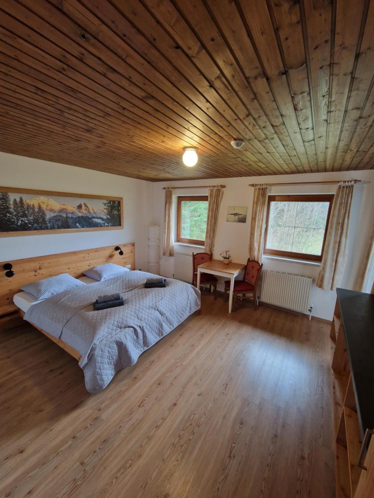 Bed and Breakfast Garni Baerenwirt Лойташ Екстер'єр фото
