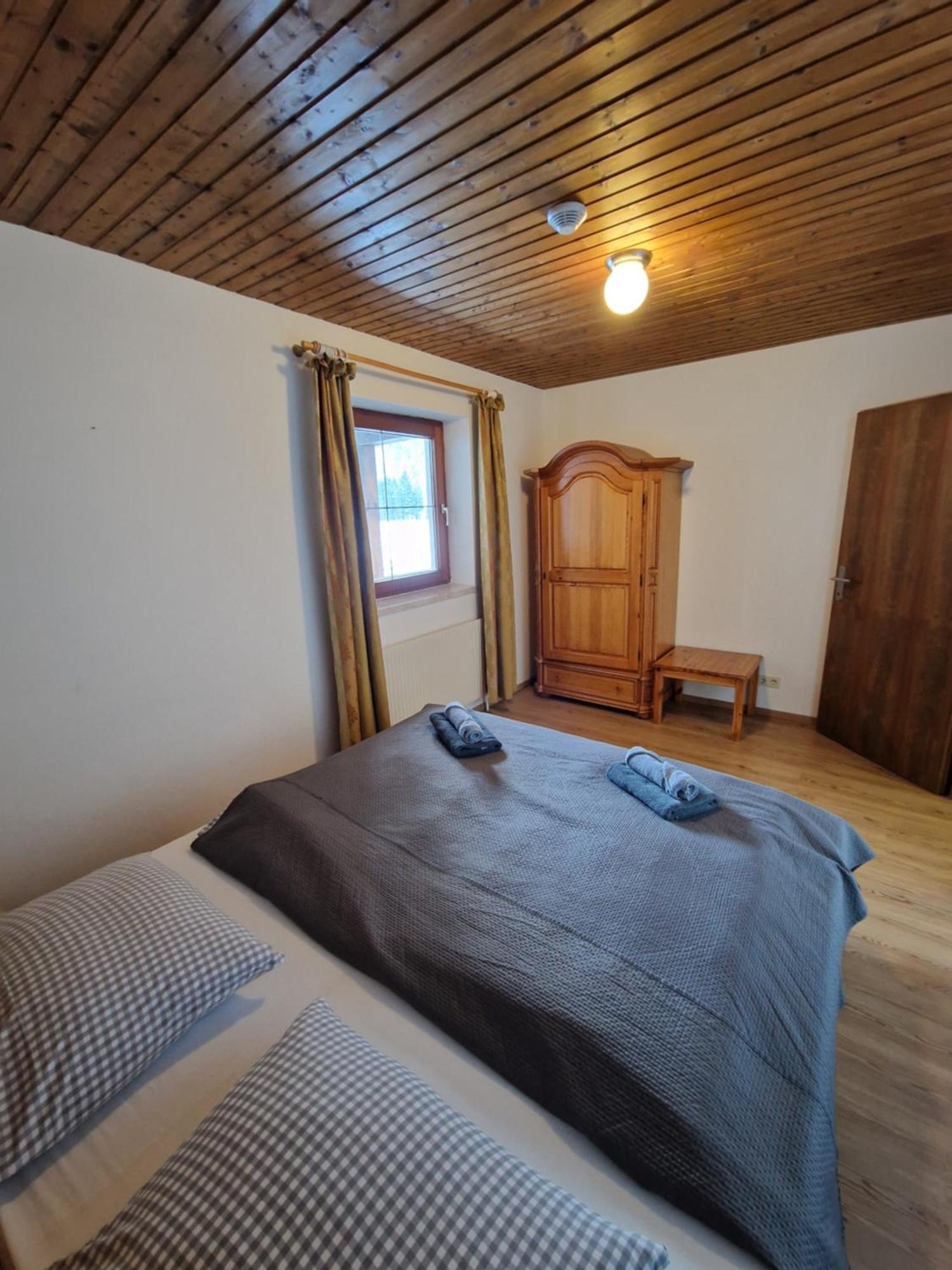 Bed and Breakfast Garni Baerenwirt Лойташ Екстер'єр фото