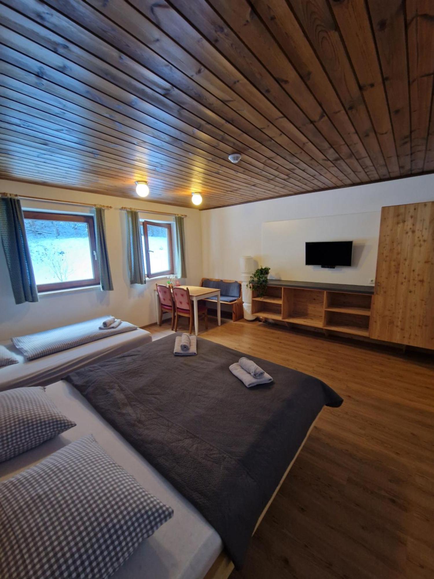 Bed and Breakfast Garni Baerenwirt Лойташ Екстер'єр фото